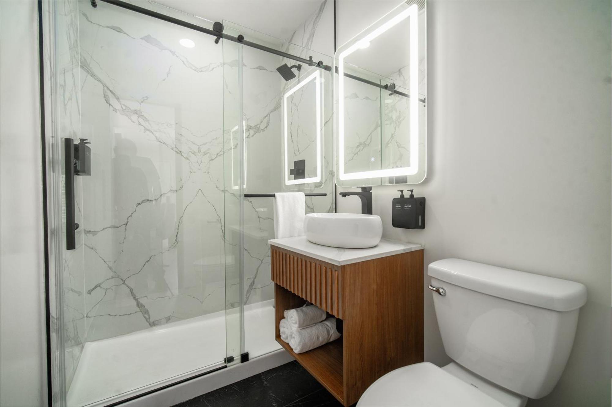 Lyfe Inn & Suites By Aga - Beverly Hills 洛杉矶 外观 照片